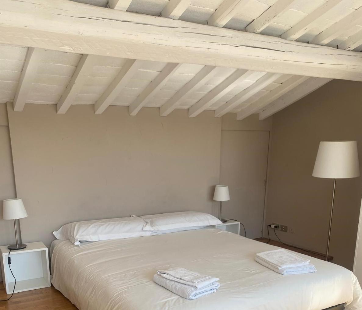 Ferienwohnung Mansarda Salviatino Florenz Exterior foto