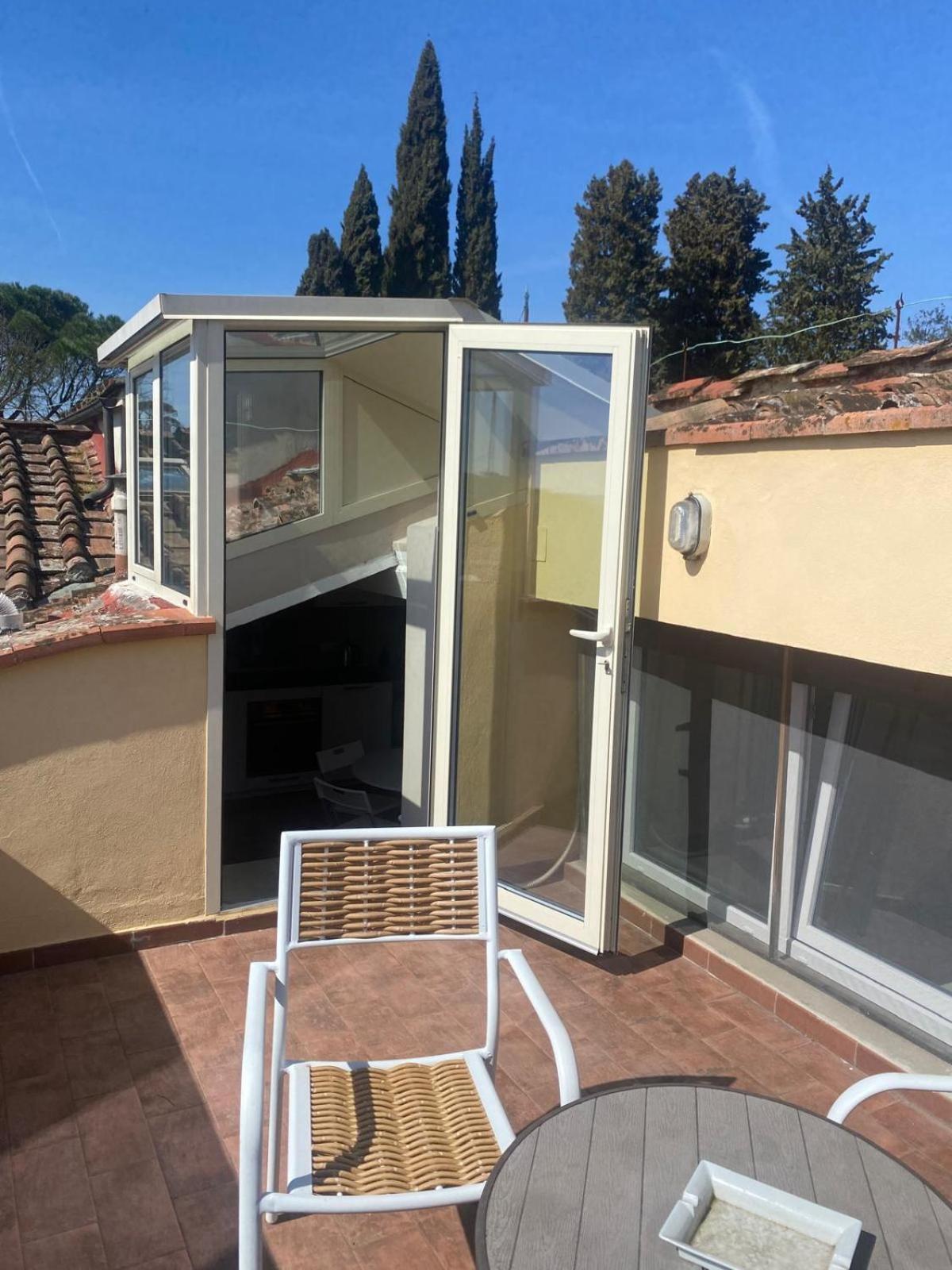 Ferienwohnung Mansarda Salviatino Florenz Exterior foto